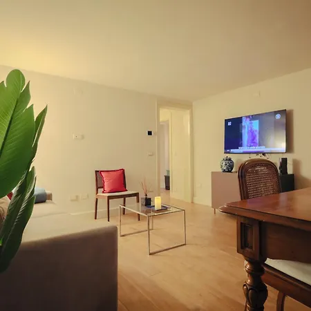 Lägenhet Luxury Loft Piazza Duomo Pistoia